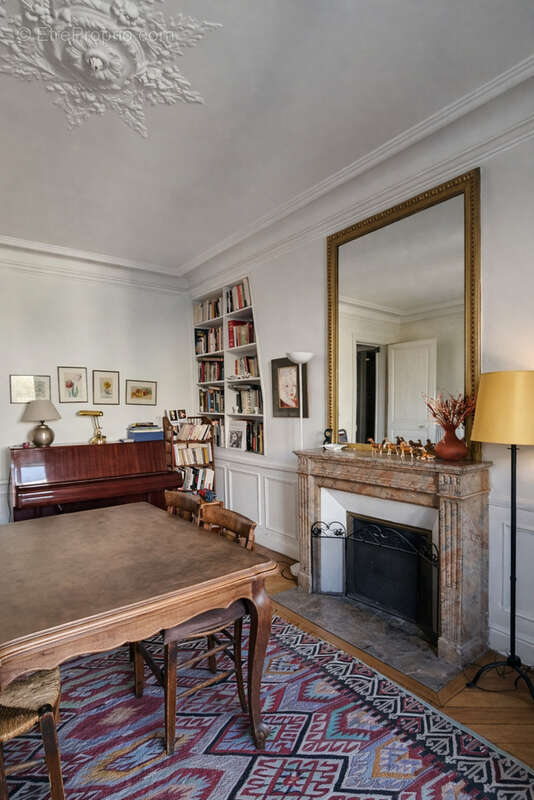 Appartement à PARIS-19E