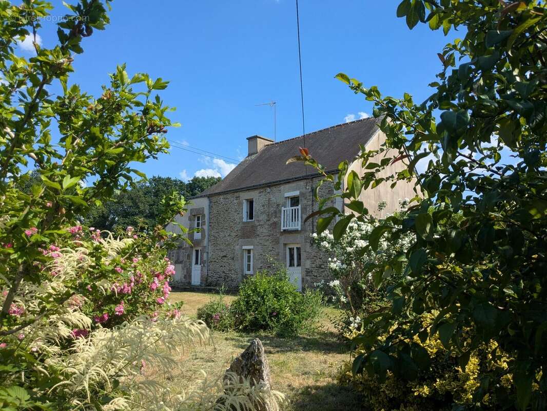 Maison à TAUPONT