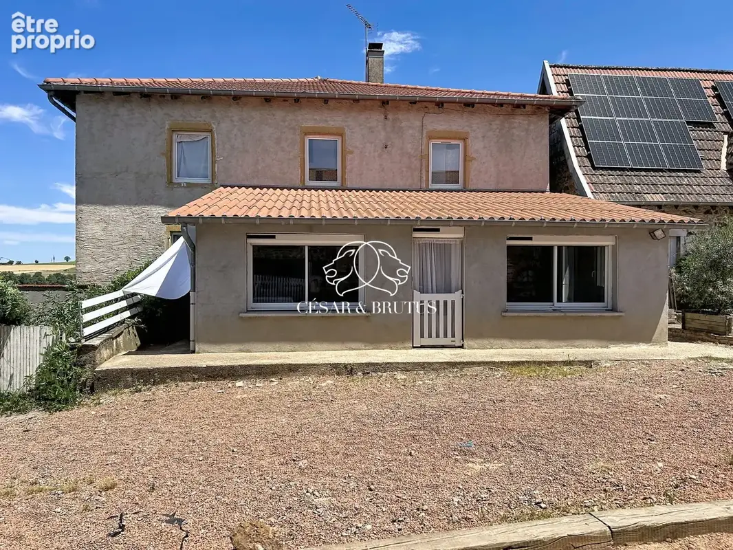 Maison 5 pièces 185 m² à vendre à Montagny (42840) - photo 5