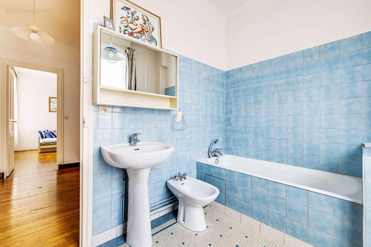 Maison à ASNIERES-SUR-SEINE