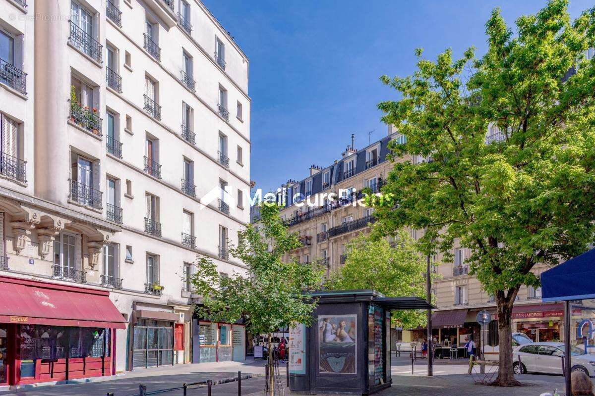 Appartement à PARIS-18E