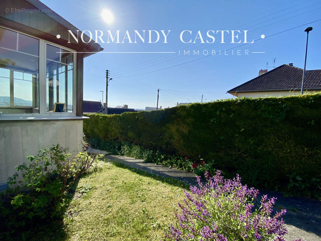 Maison à TROUVILLE-SUR-MER