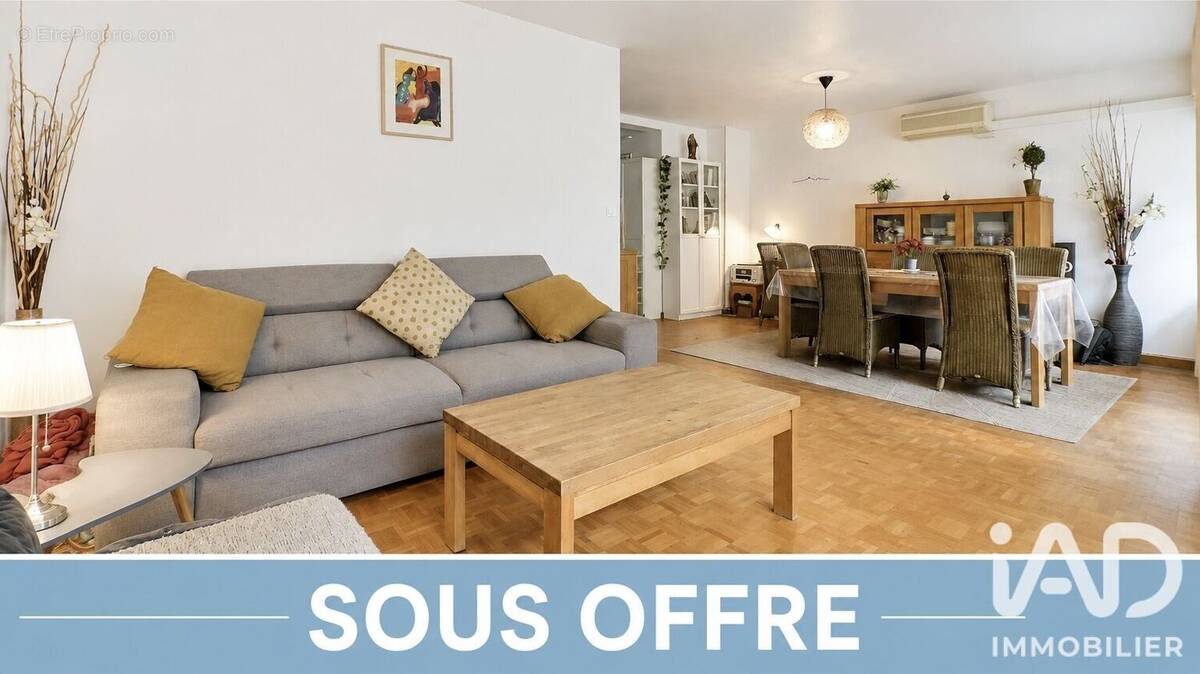 Photo 1 - Appartement à MARSEILLE-9E