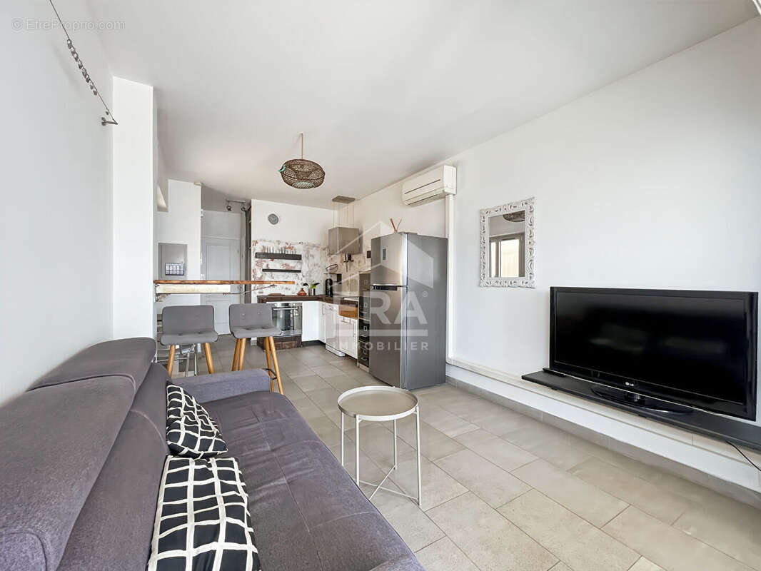 Appartement à CARRY-LE-ROUET