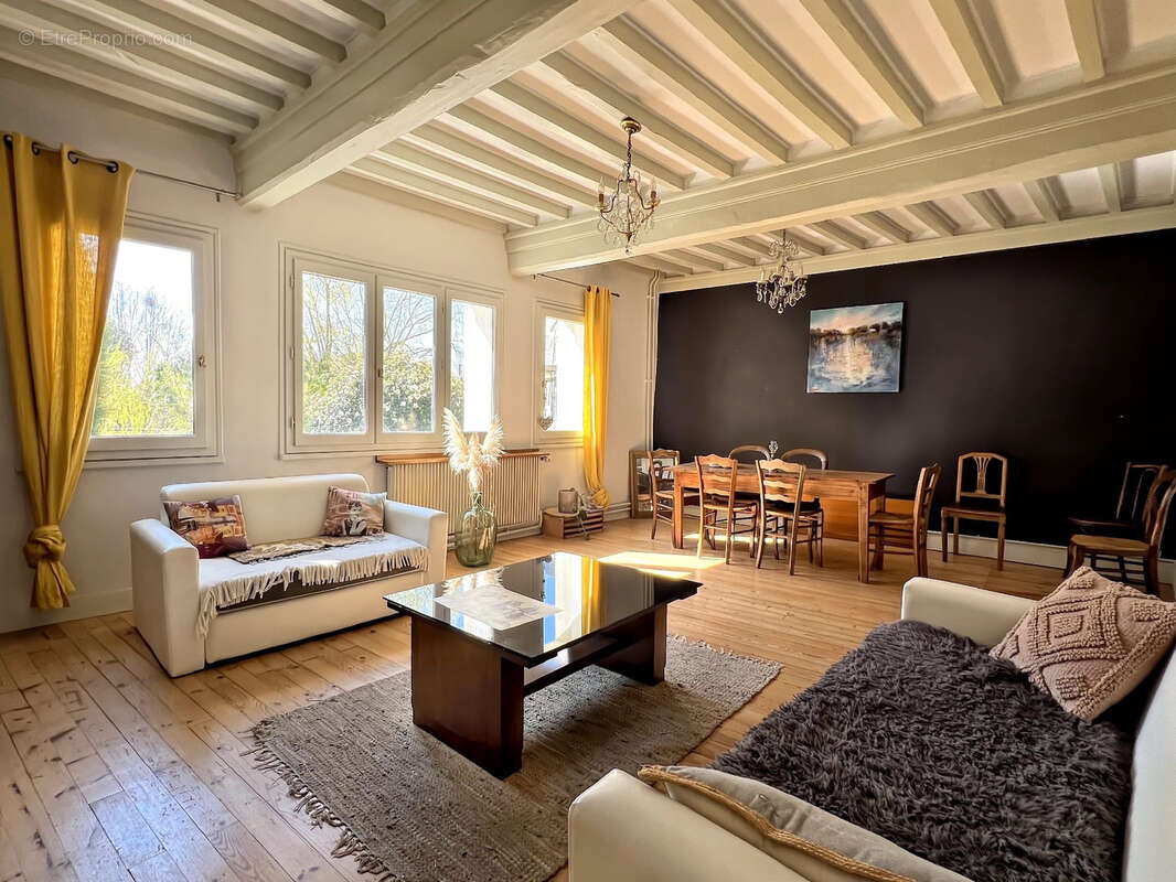 Maison à SAINT-LAURENT-D'AGNY