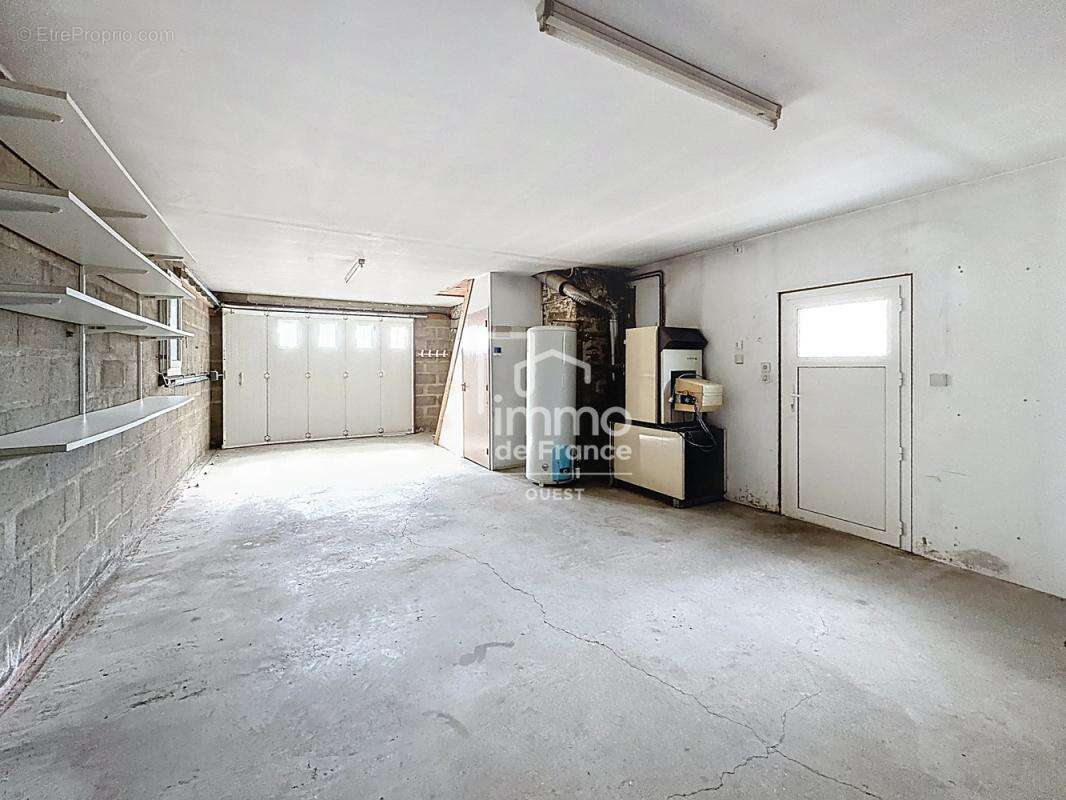 Maison à MARCILLE-LA-VILLE