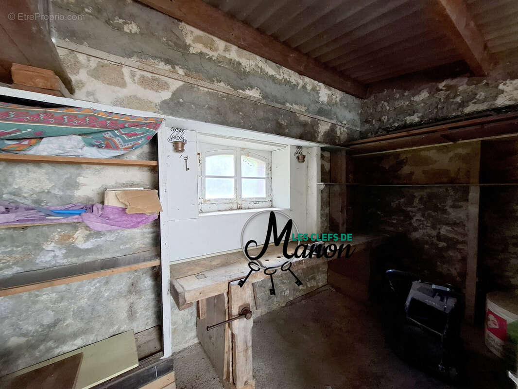 Maison à BESSINES-SUR-GARTEMPE