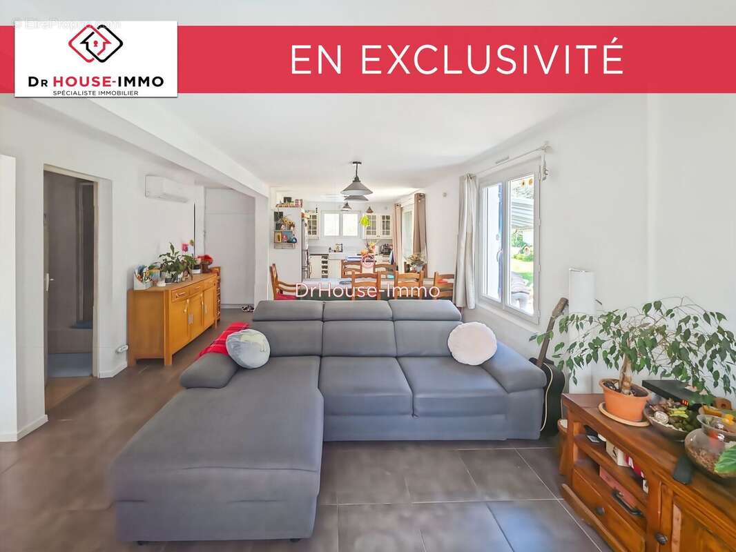 Maison à MEOUNES-LES-MONTRIEUX