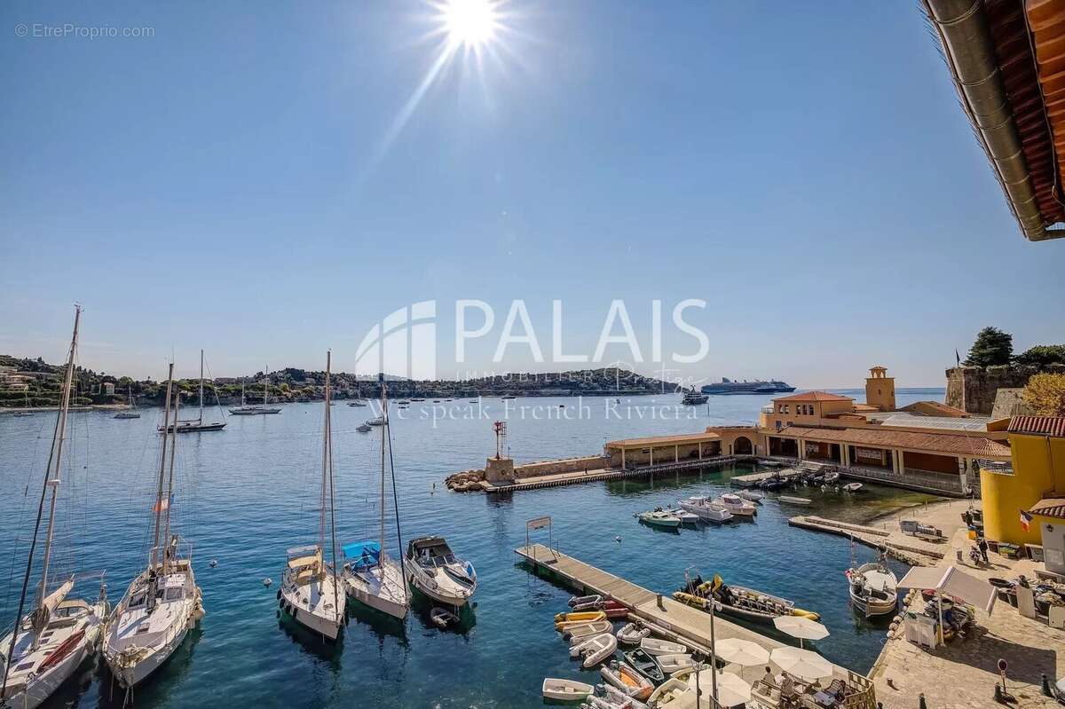 Appartement à VILLEFRANCHE-SUR-MER