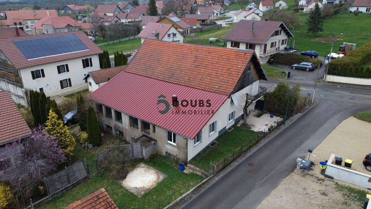 Maison à LORAY