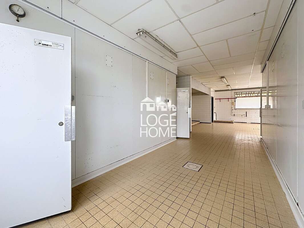 Commerce 220 m² à Loos-En-Gohelle  - photo 3