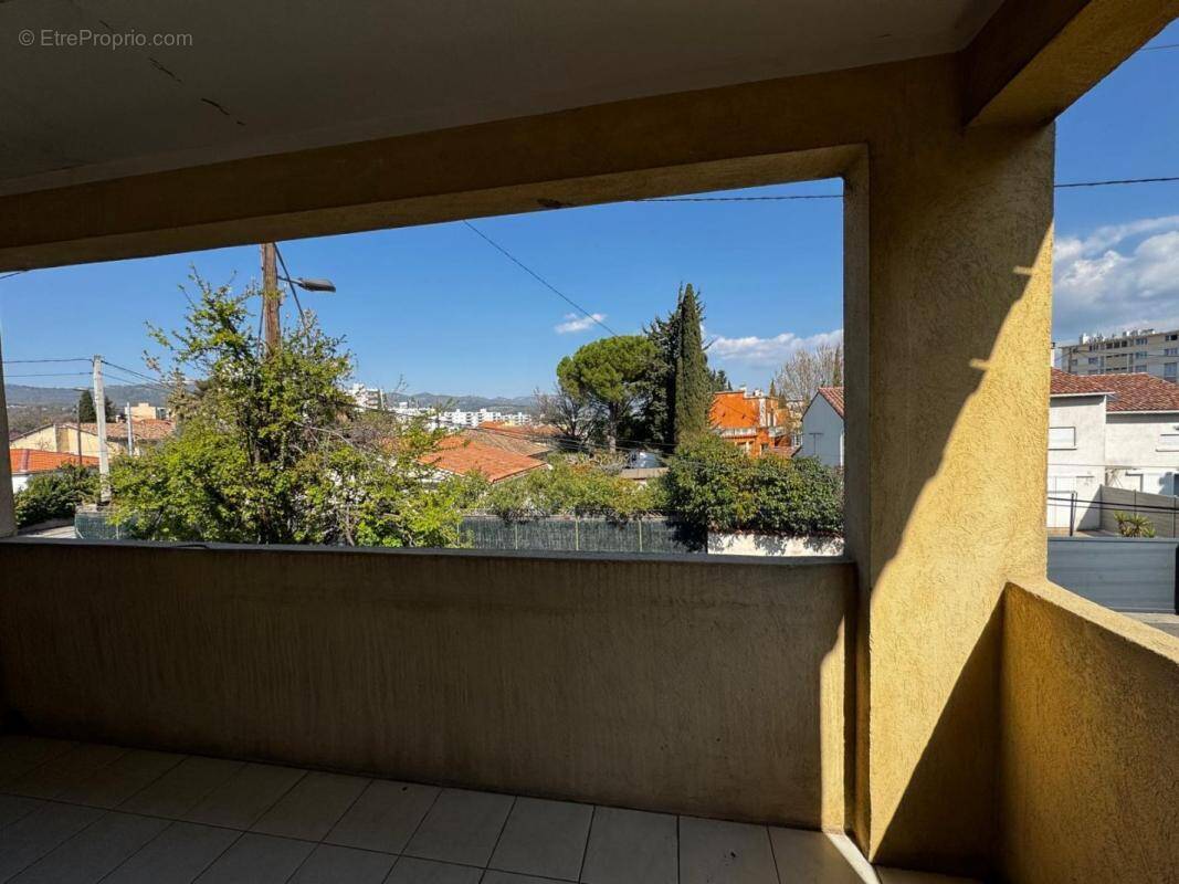Appartement à MARSEILLE-13E
