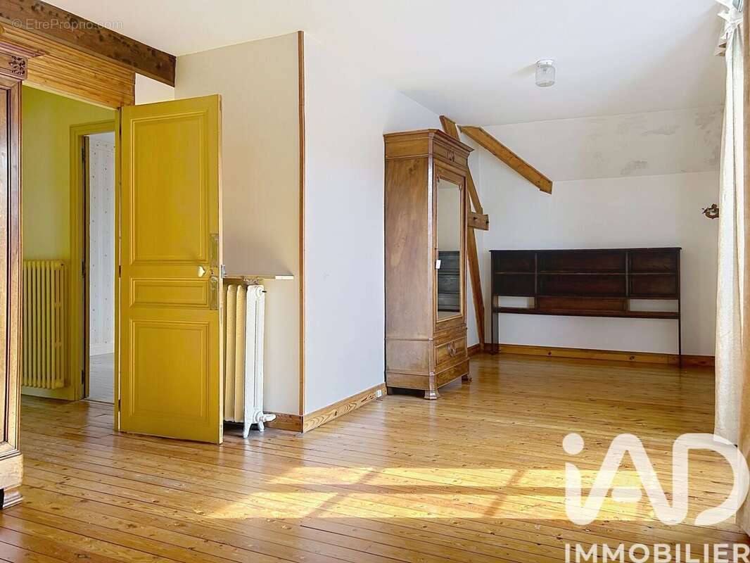 Photo 8 - Maison à SOISY-SUR-SEINE