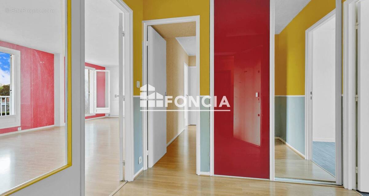 Appartement à MONTIGNY-LE-BRETONNEUX