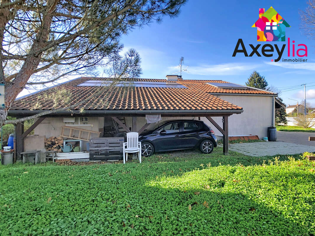 Maison à SAINT-LEGER-SUR-ROANNE