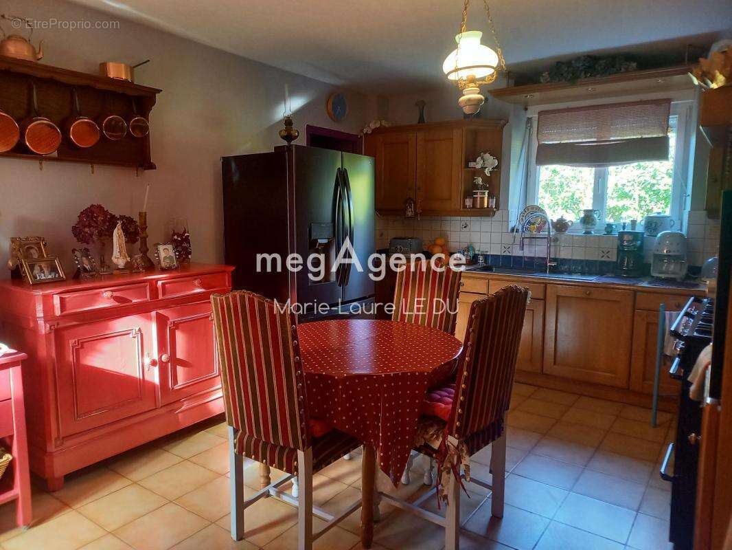 Maison à GUERLESQUIN