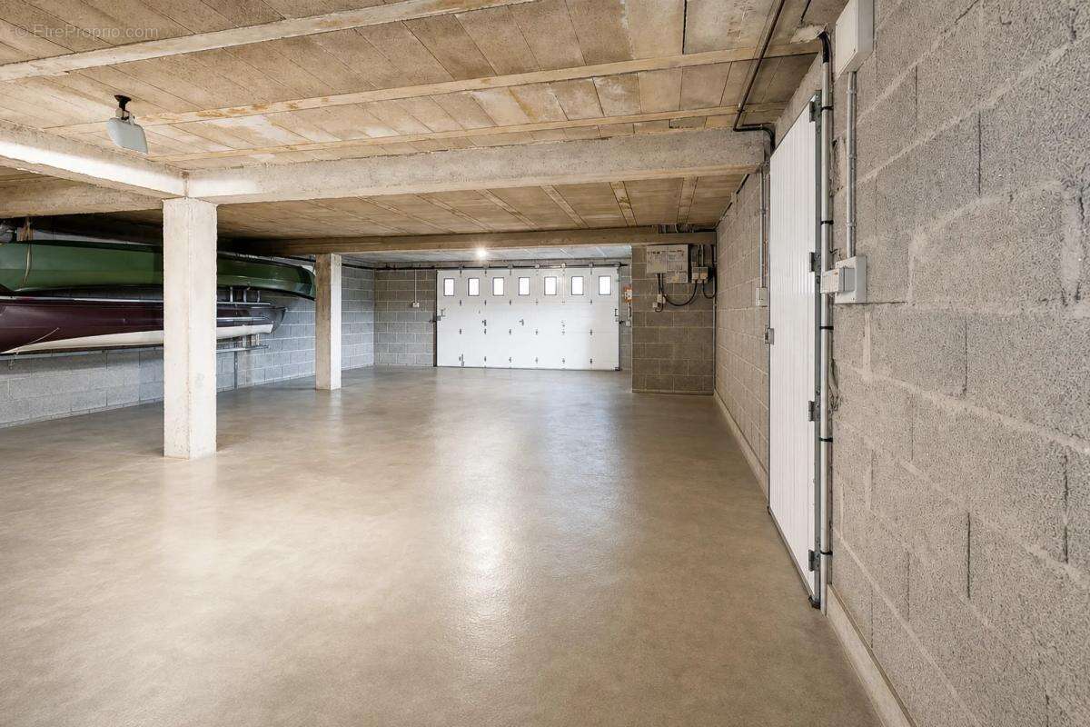 Maison de 6 pièces de 140 m² située à Altillac - photo 21