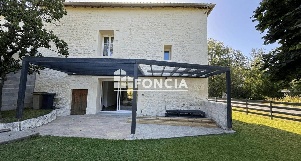 Maison à CHANIERS