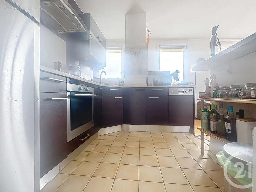 Appartement à PARIS-20E