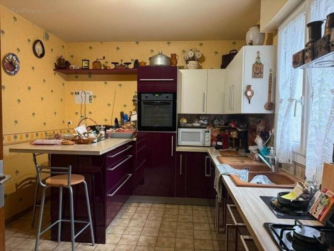 Maison 136 m² à Bournel  - photo 2