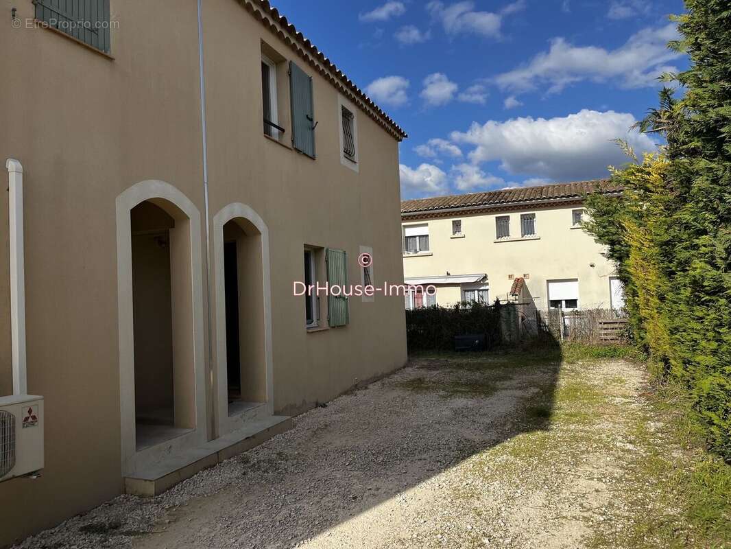 Maison 86 m² à Saint-Victor-La-Coste  - photo 8