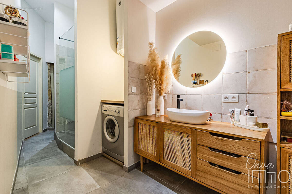 Appartement à LYON-1E