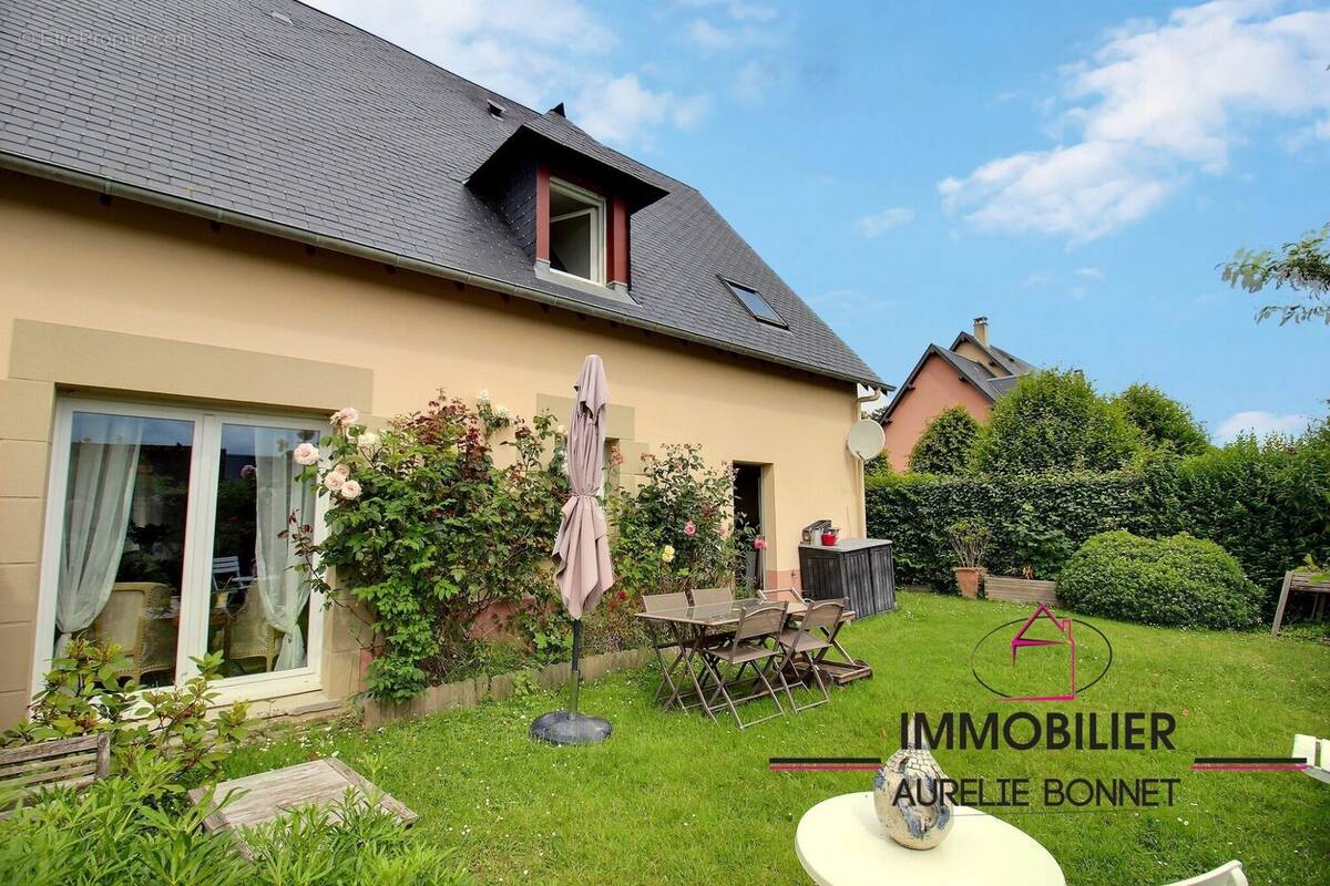 Maison à SAINT-ARNOULT