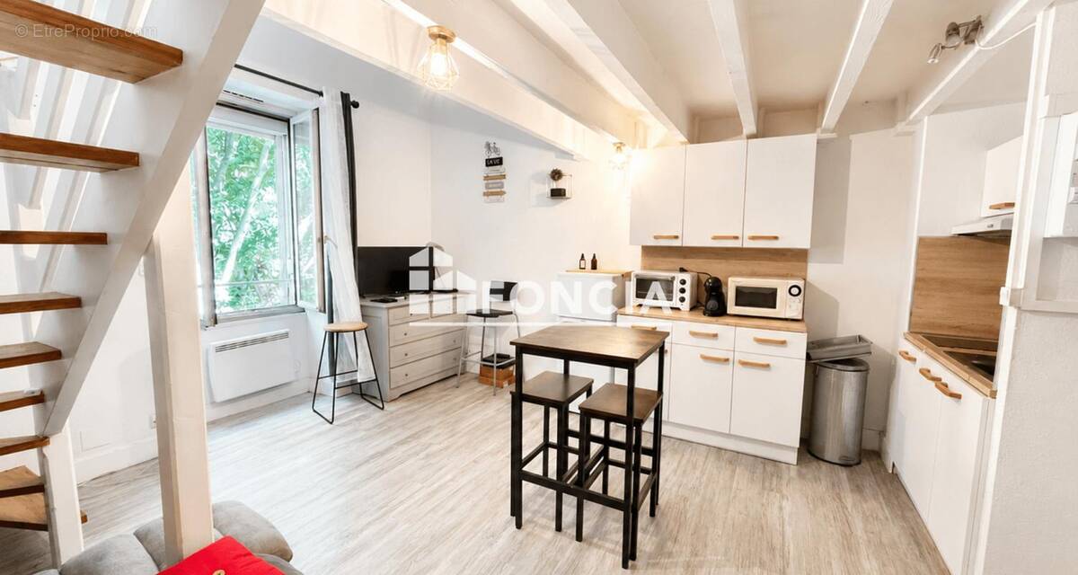Appartement à NIMES