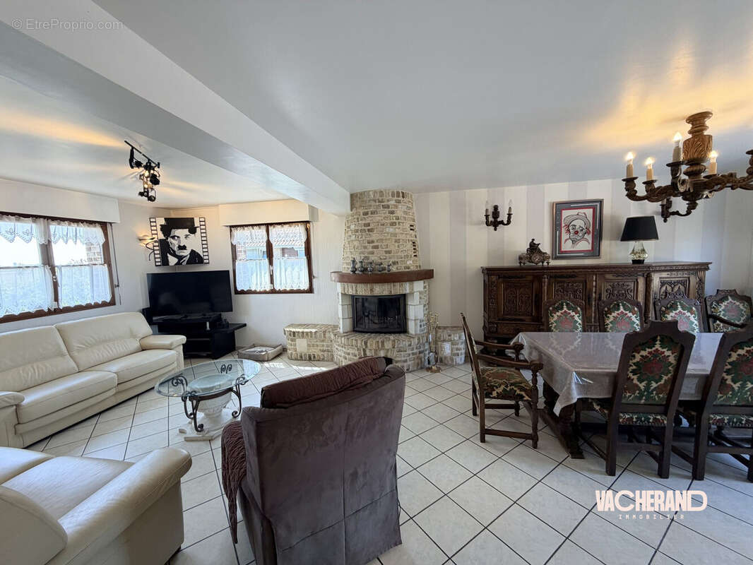 Maison 176 m² à Rexpoede  - photo 3