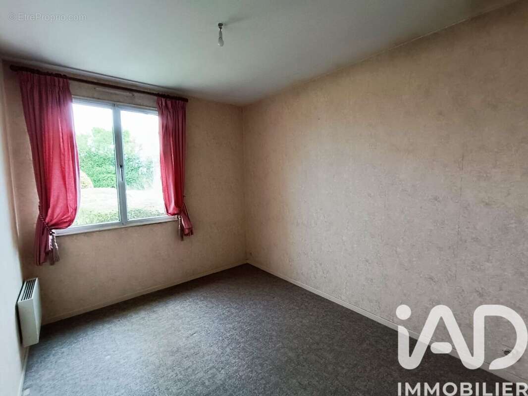 Photo 9 - Maison à LA VILLE-AUX-DAMES