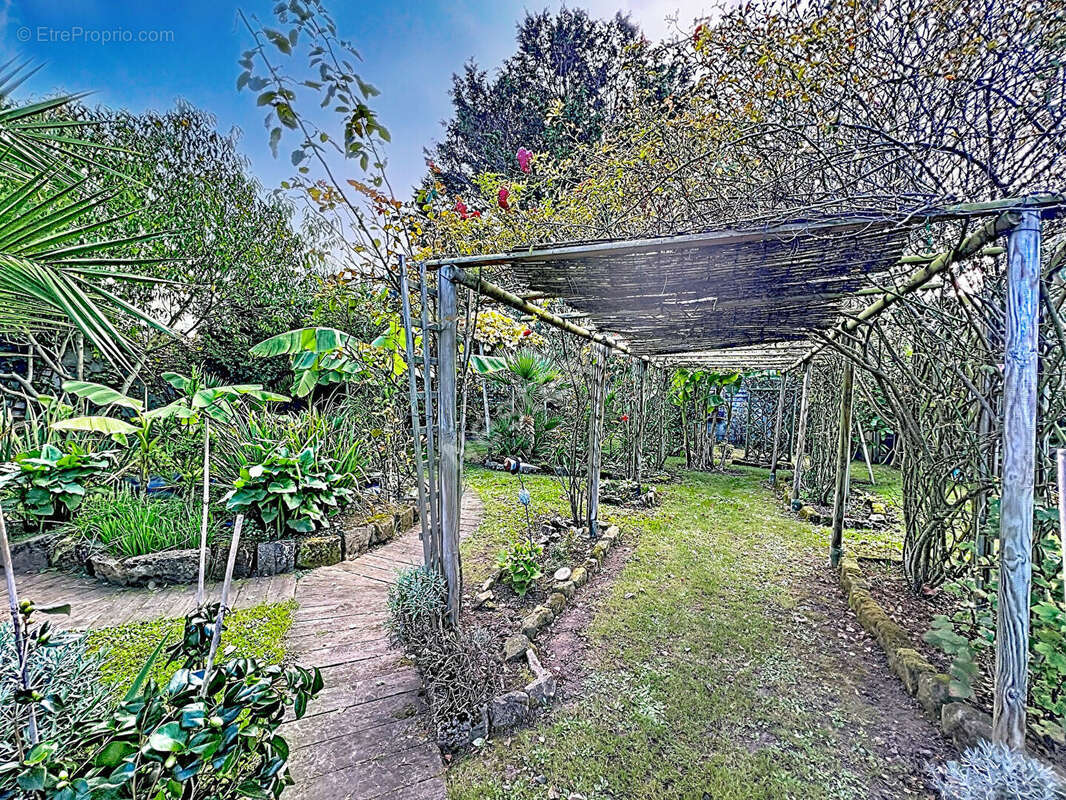 À vendre Asnelles  Maison de plain-pied 140 m² 4 chambres à 400 m de la plage - photo 4