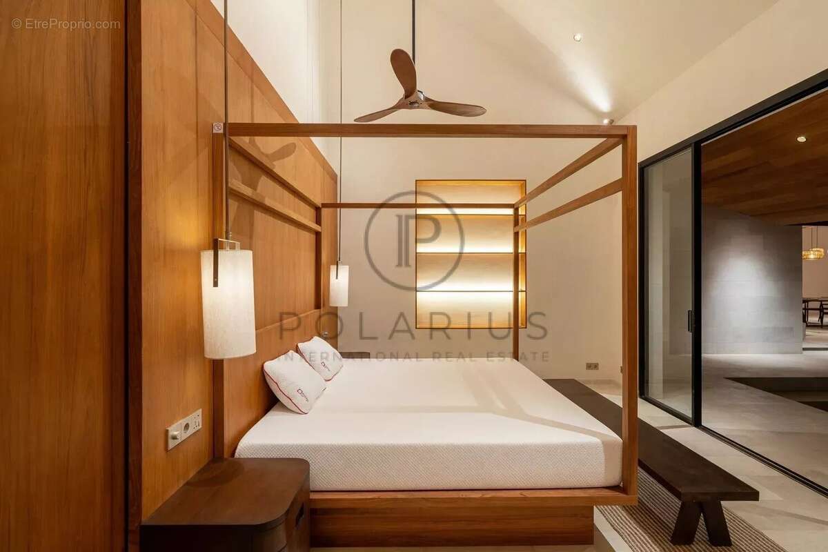 Villa exceptionnelle de 5 chambres à Pererenan  Spacieuse vie de plain-pied et piscine privée de 20 mètres - Bail emphytéotique  - photo 5