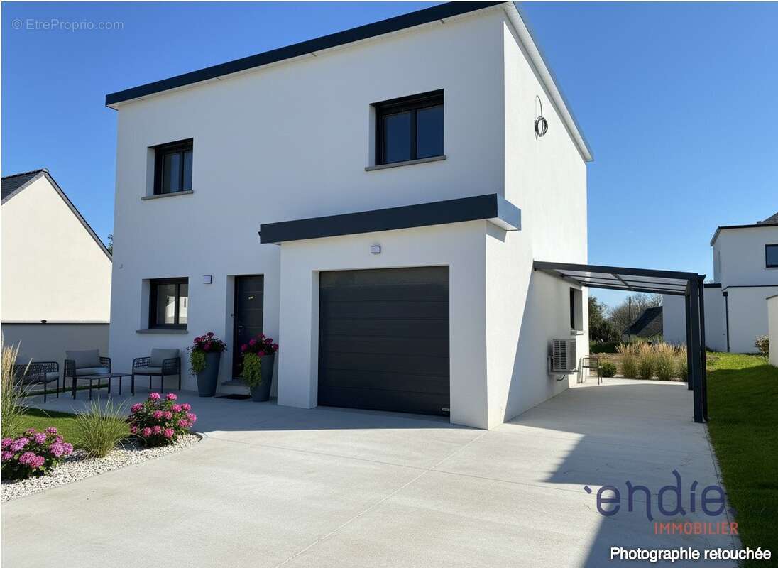 Maison à PLONEOUR-LANVERN