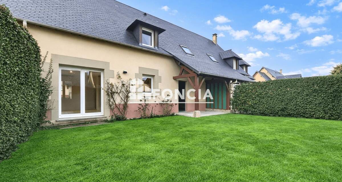 Maison à SAINT-ARNOULT