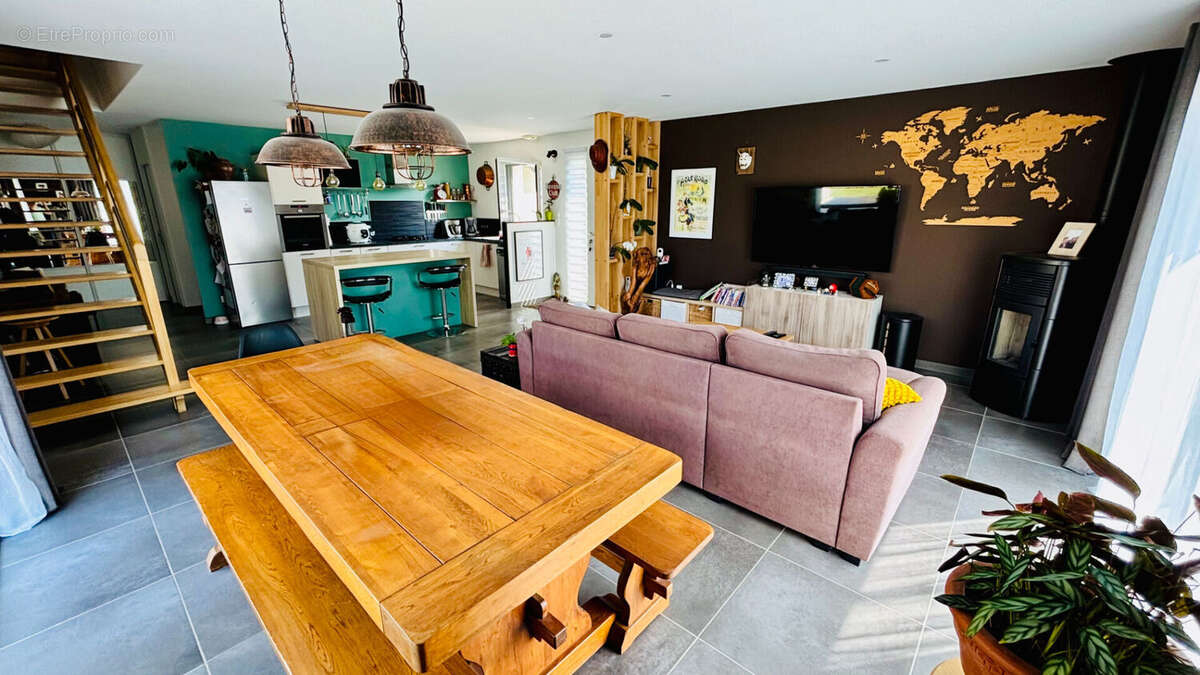 Maison à SAINT-LYPHARD