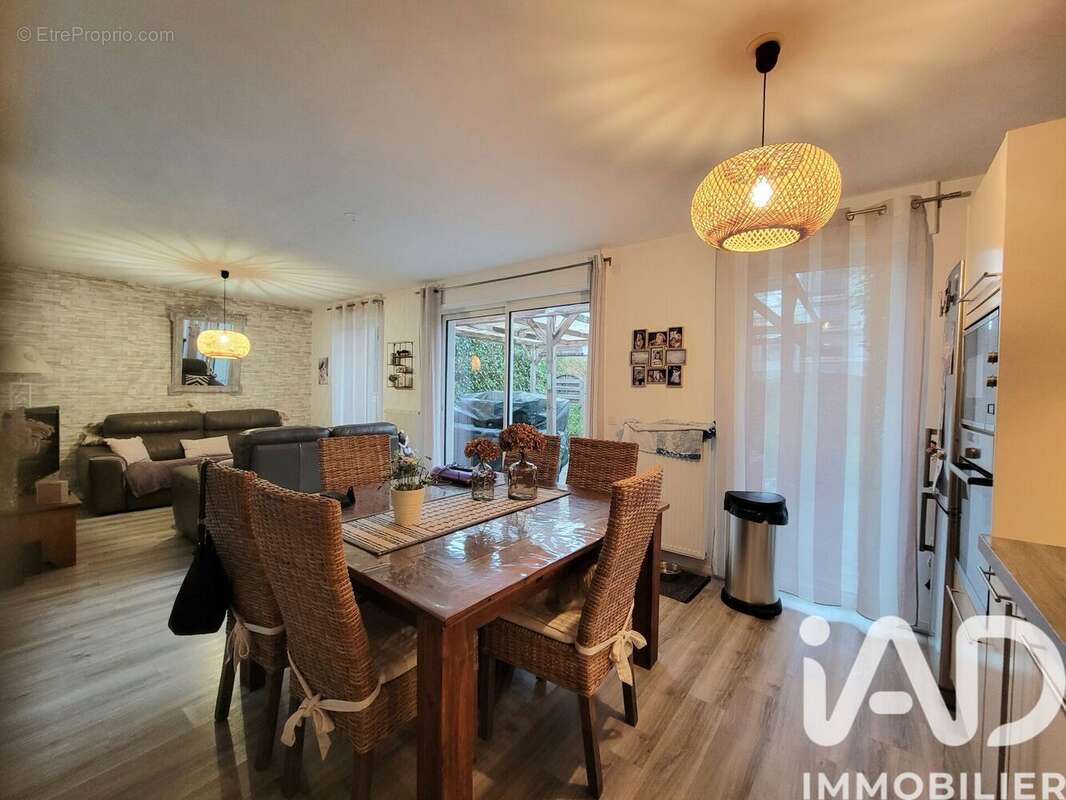 Photo 3 - Maison à LE GRAND-QUEVILLY