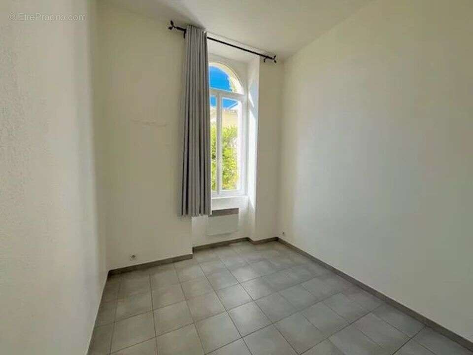 Appartement à VALENSOLE