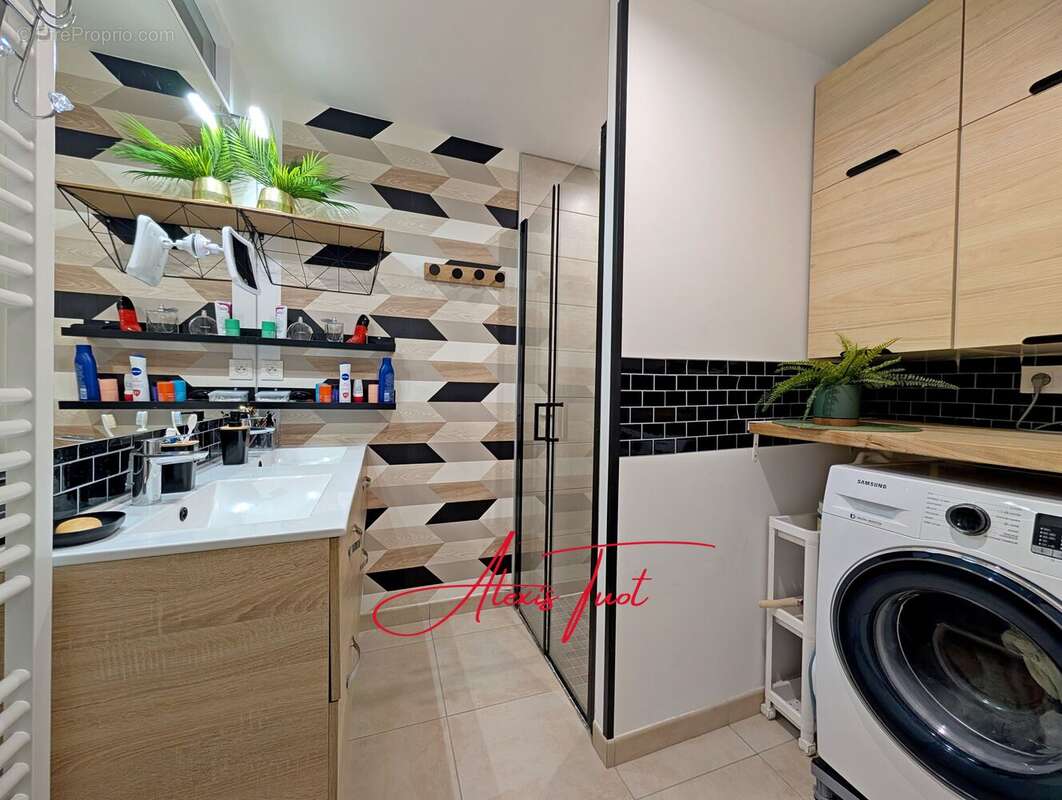 Maison 77 m² à Ambares-Et-Lagrave  - photo 14