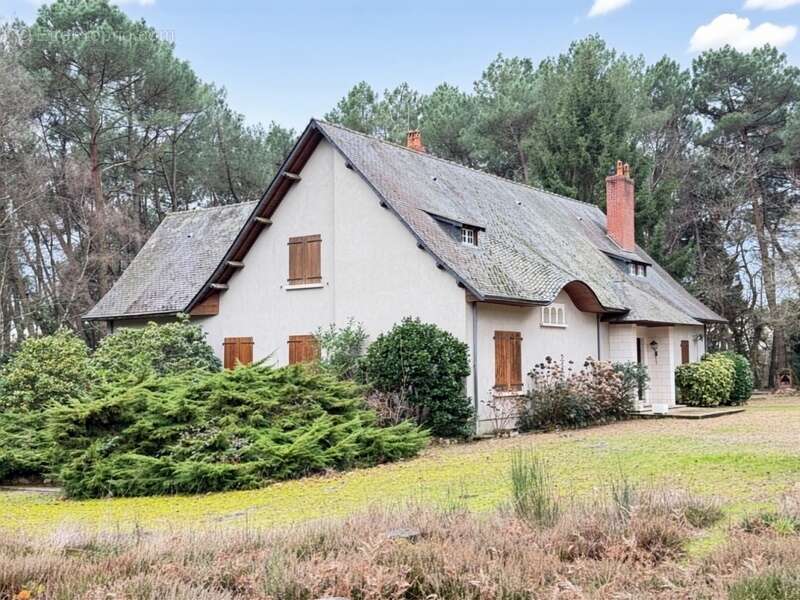 Maison à LINIERES-BOUTON