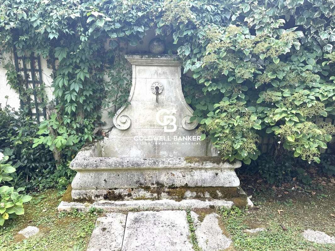 Maison à LE VESINET