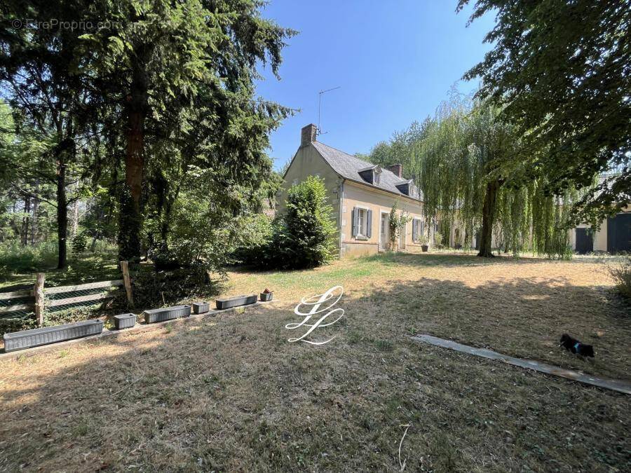 Maison à ECOMMOY