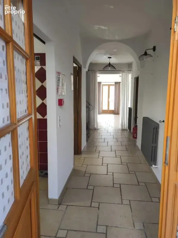 Jolie maison de ville avec jardin - photo 6