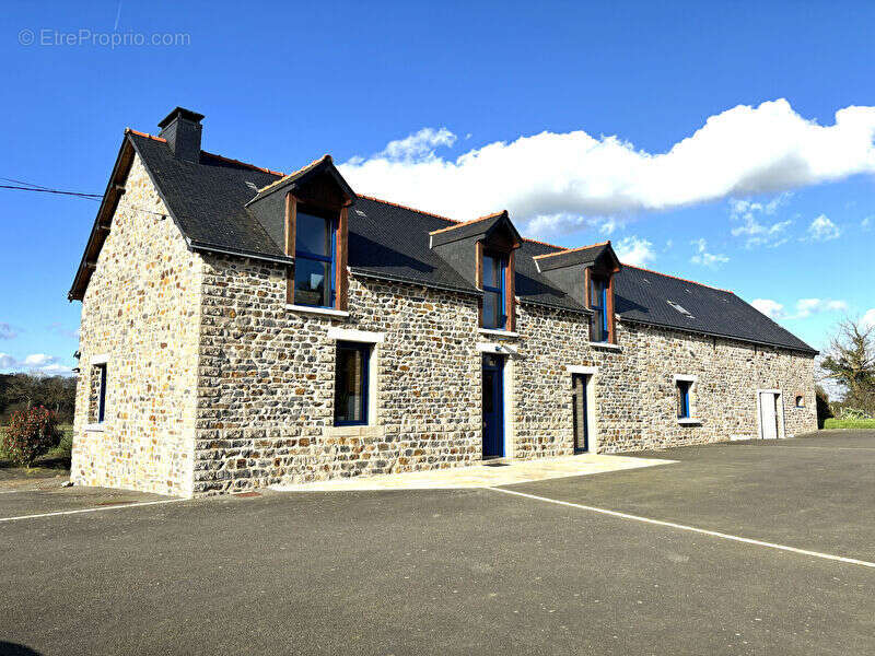 Maison à SAINT-M&#039;HERVE