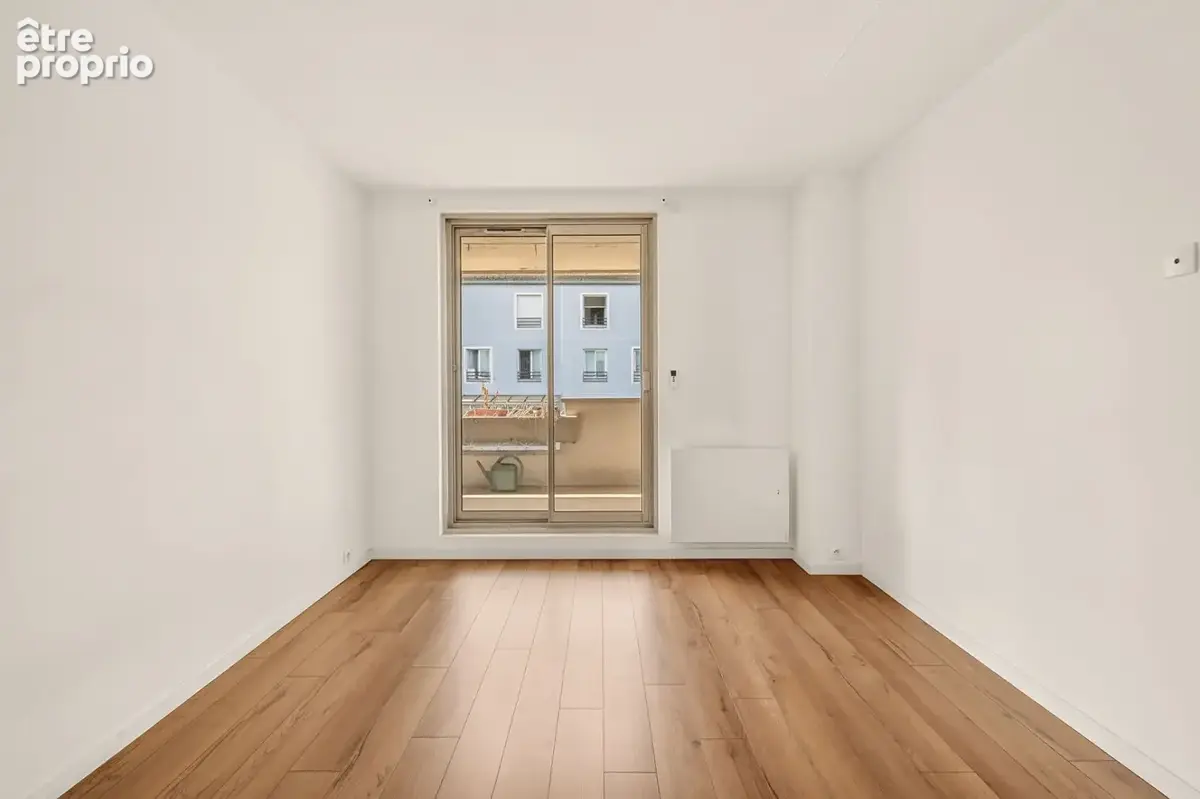 CHAMPS-SUR-MARNE (77420) : Appartement 4 pièces de 95,27 m² - photo 11
