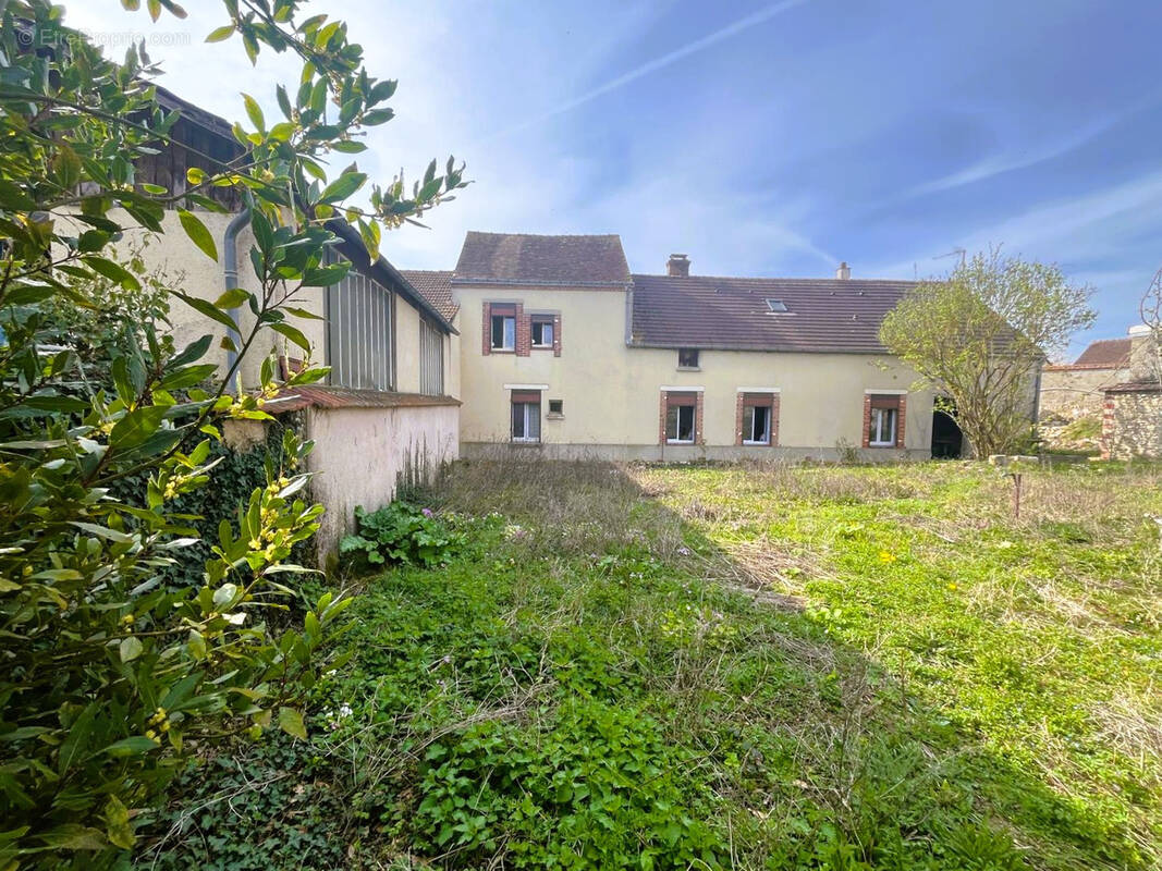 Maison à SOURS