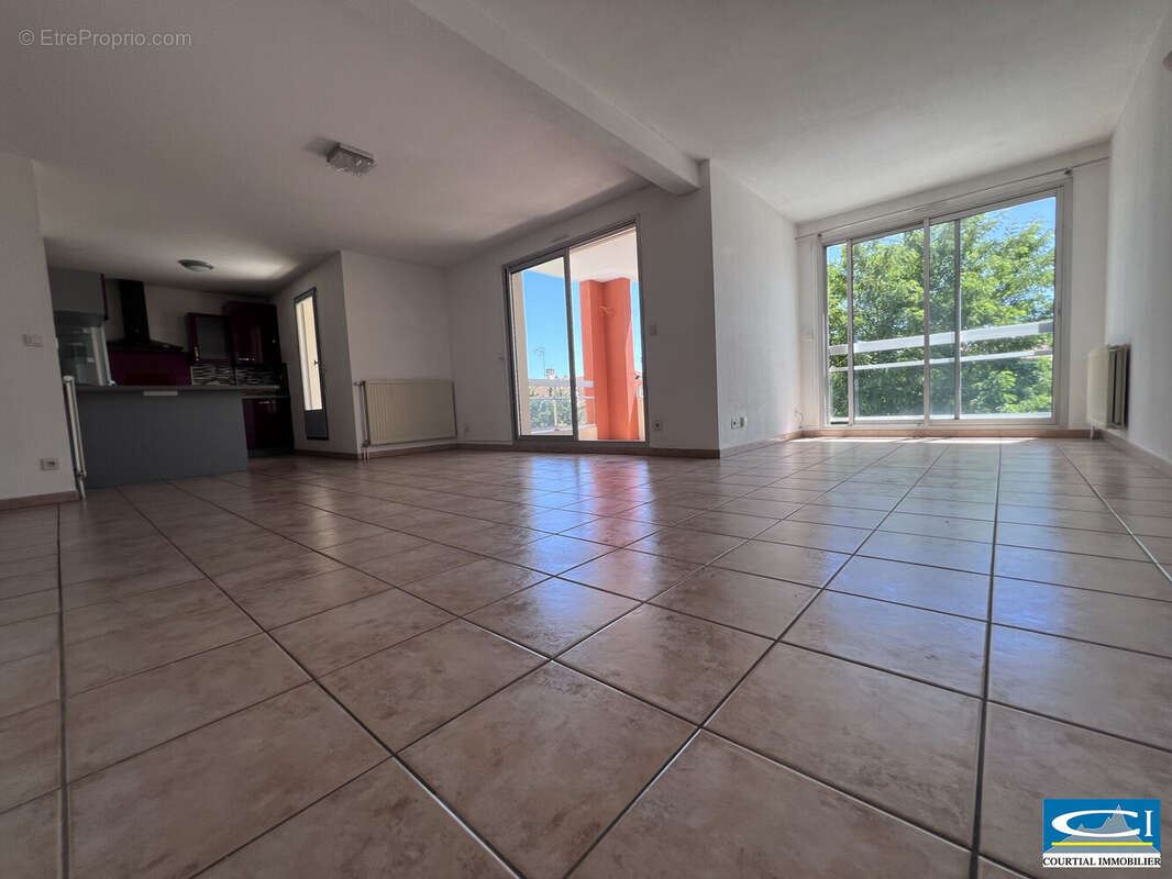 Appartement à TOURNON-SUR-RHONE