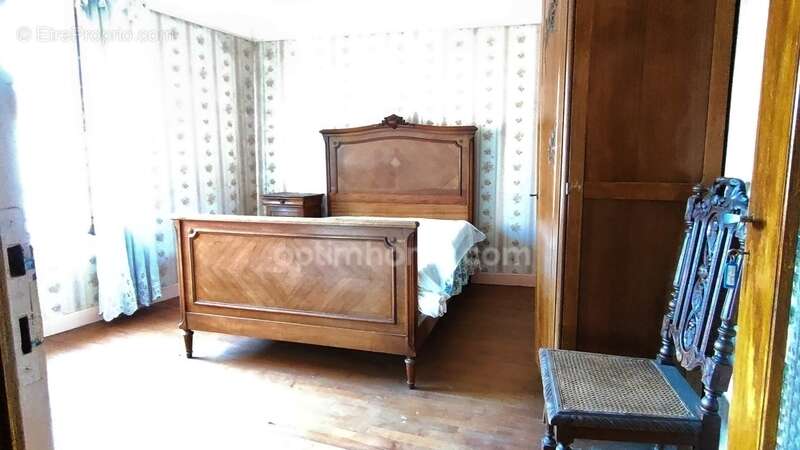 Maison à MONTHUREUX-SUR-SAONE