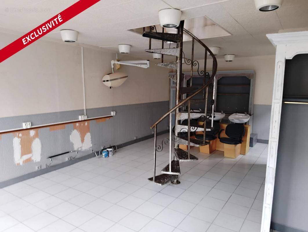 Commerce à RANDONNAI