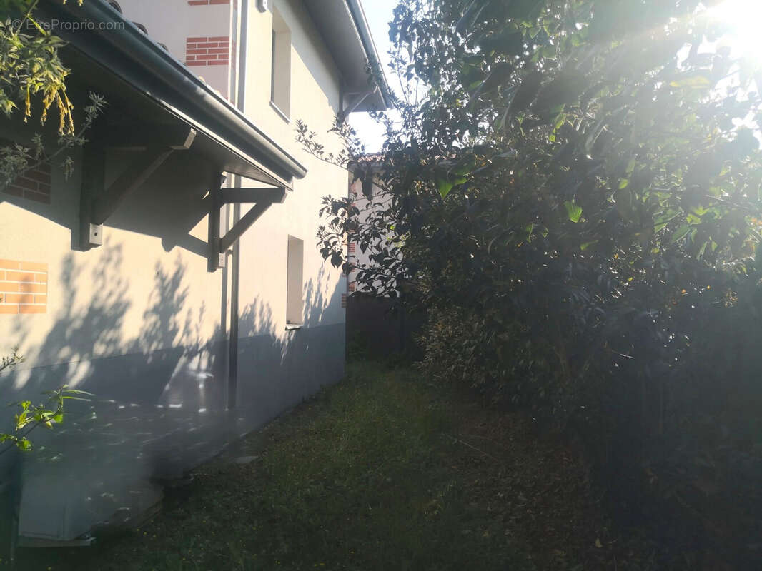 Maison à VILLENAVE-D'ORNON