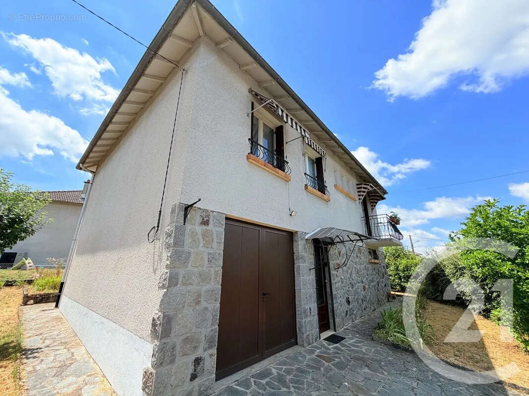 Maison 83 m² à Ytrac  - photo 2